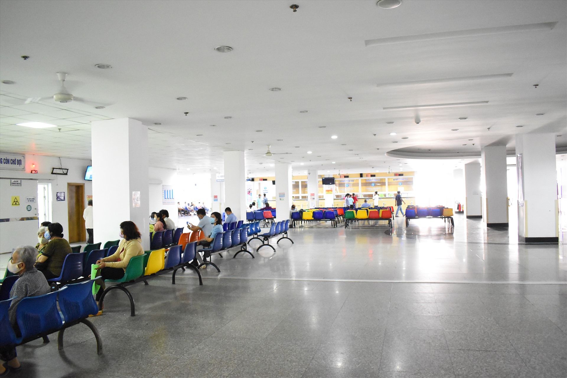 Do ảnh hưởng dịch COVID-19, Hầu hết các bệnh viện ở TP.Cần Thơ đều giảm lượng người dân đi khám bệnh.