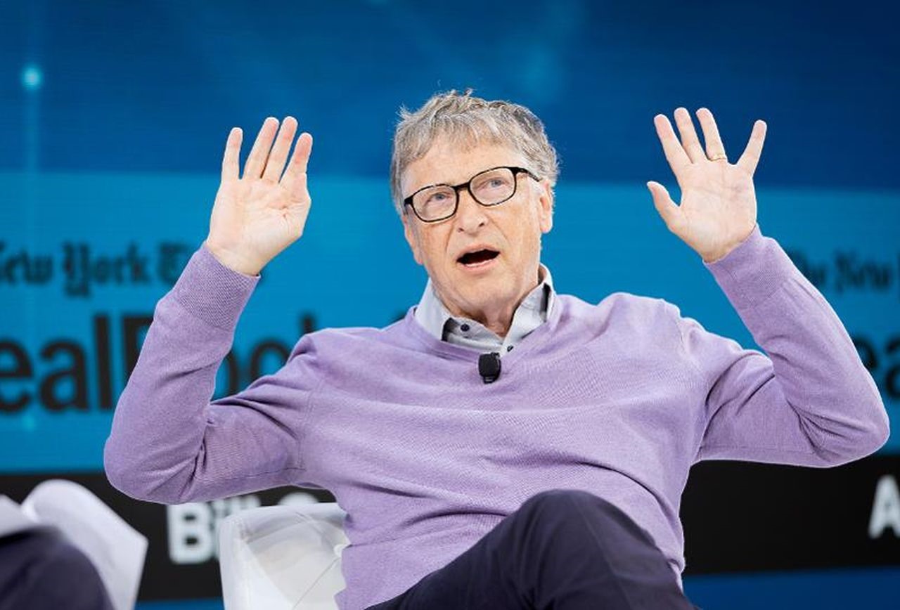 Đồng sáng lập Microsoft Bill Gates cũng ghi nhận mức giảm khá sâu trong tuần qua. Cụ thể, tỉ phú này mất đến 3,3 tỉ USD từ 24.2 đến nay. Ảnh: Forbes