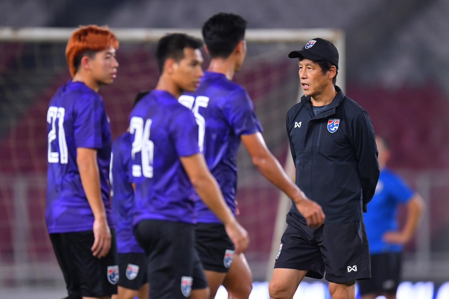 Huấn luyện viên Nishino mang đến diện mạo mới cho bóng đá Thái Lan. Ảnh: Bangkok Post.