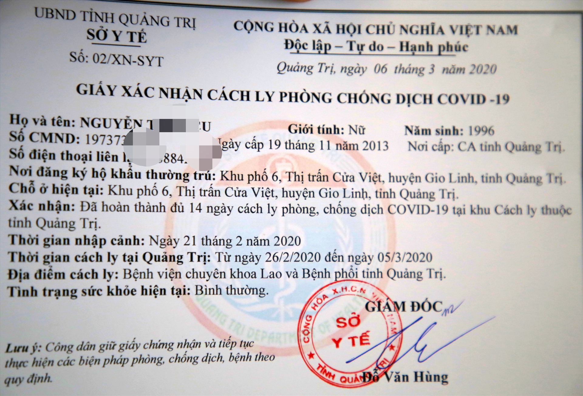 Giấy xác nhận cách ly phòng dịch COVID-19 của chị D. Ảnh: Hưng Thơ.