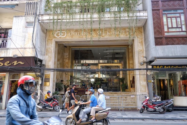 Khách sạn Golden Silk trên phố Hàng Gai.
