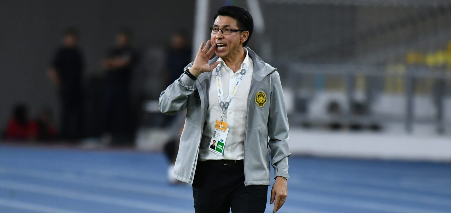 HLV Tan Cheng Hoe có thể dùng đến 7 cầu thủ nhập tịch trong đội hình xuất phát khi gặp tuyển Việt Nam. Ảnh: AFC.