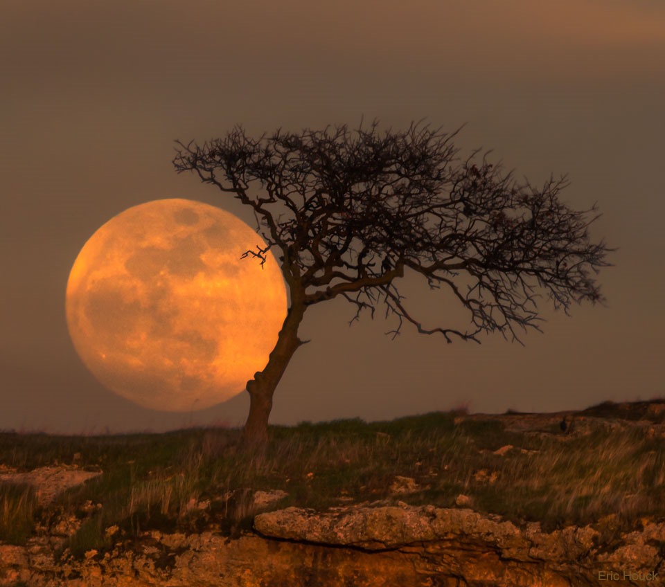 Bức ảnh ghi lại trăng tròn tháng 3.2018. Ảnh: Eric Houck.