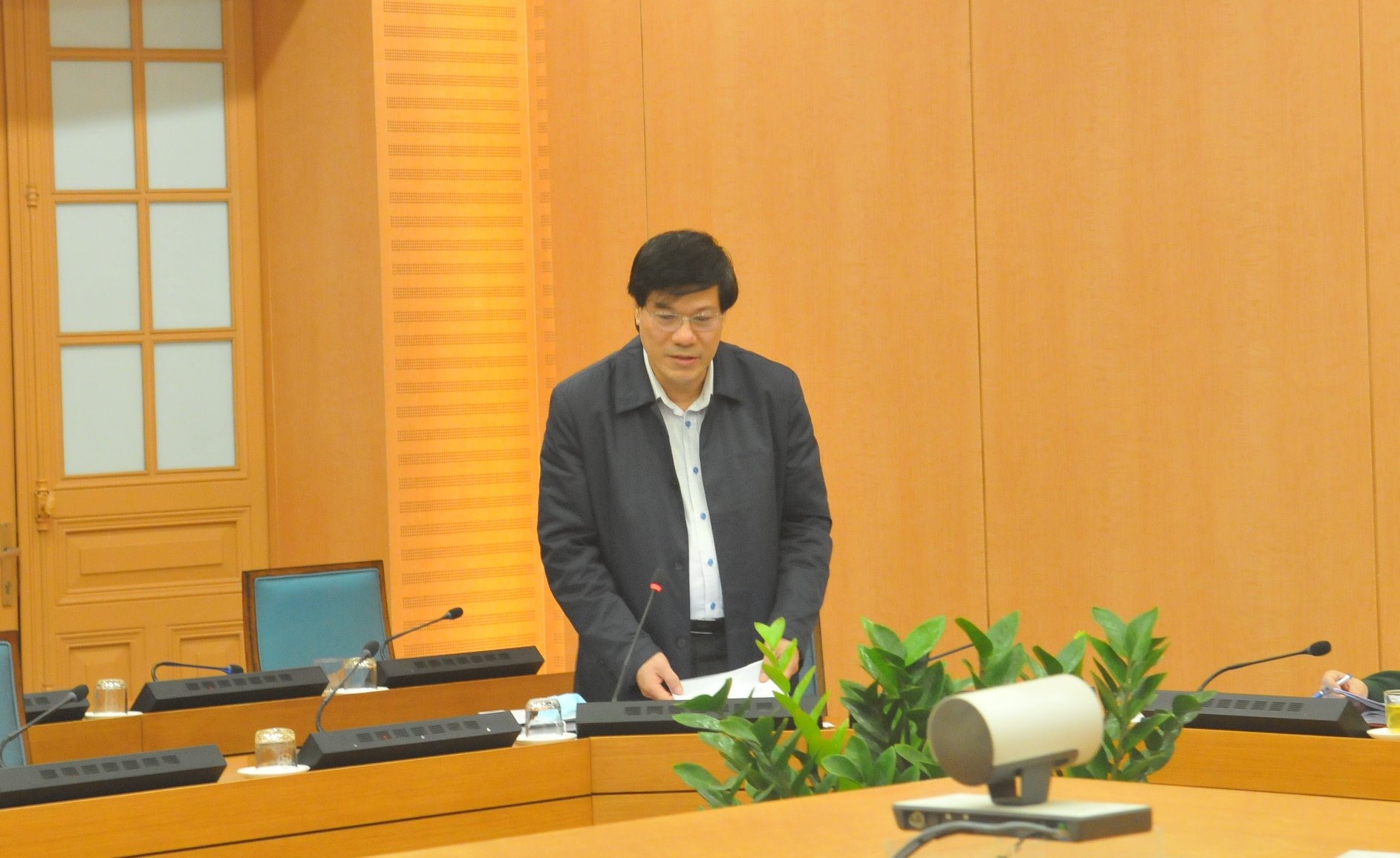 Giám đốc CDC Hà Nội tại cuộc họp Ban chỉ đạo phòng chống dịch COVID-19 thành phố Hà Nội.