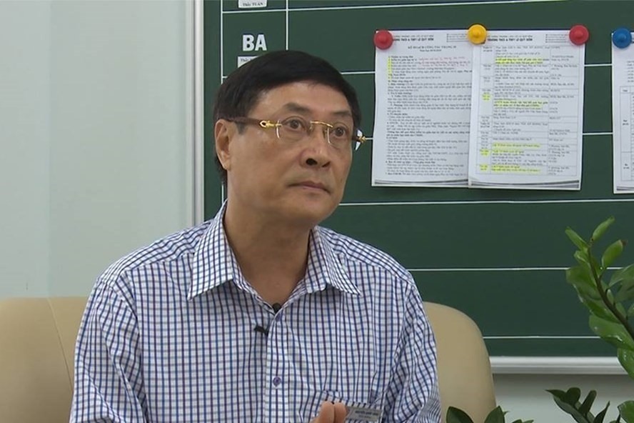 Thầy Nguyễn Quốc Bình – Hiệu trưởng trường THCS-THPT Lê Quý Đôn. Ảnh: LĐO