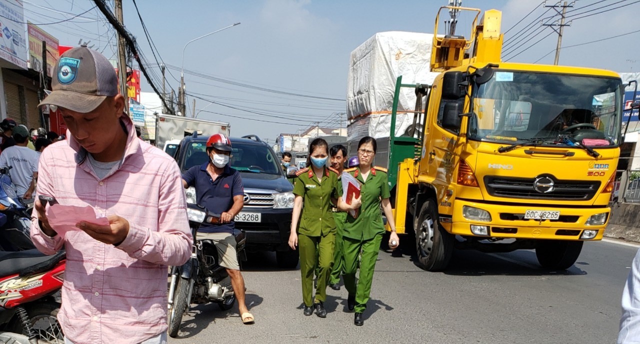 Lực lượng công an tại hiện trường. Ảnh: Minh Châu