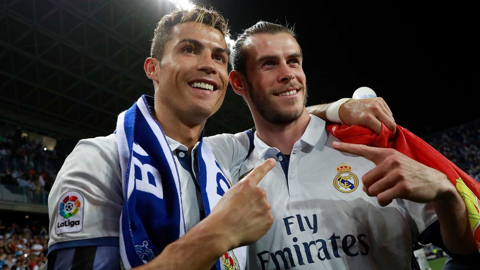Ronaldo và Bale suýt chút nữa đã cùng khoác áo Man United. Ảnh: Getty