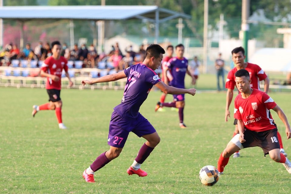 Sài Gòn FC có trận giao hữu hòa Long An 1-1 chiều 6.5. Ảnh: Minh Quang.