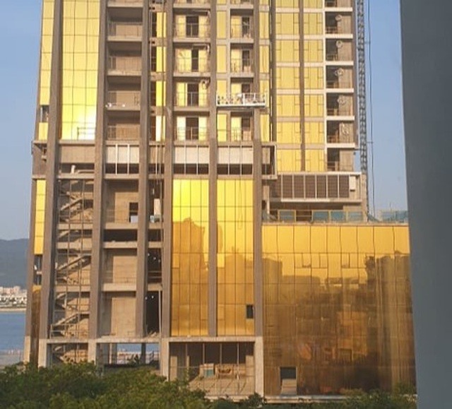 Công trình Khối căn hộ dự án Tổ hợp khách sạn P.A Tower ở đường Như Nguyệt. Ảnh: Tường Minh