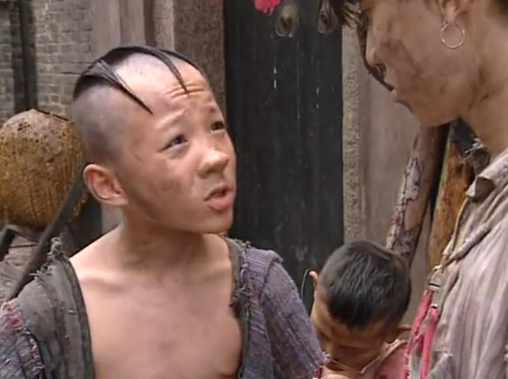 Mạnh Trí Siêu được nhớ đến khi đảm nhận vai diễn cậu bé Tam Mao. Ảnh: Mnet.