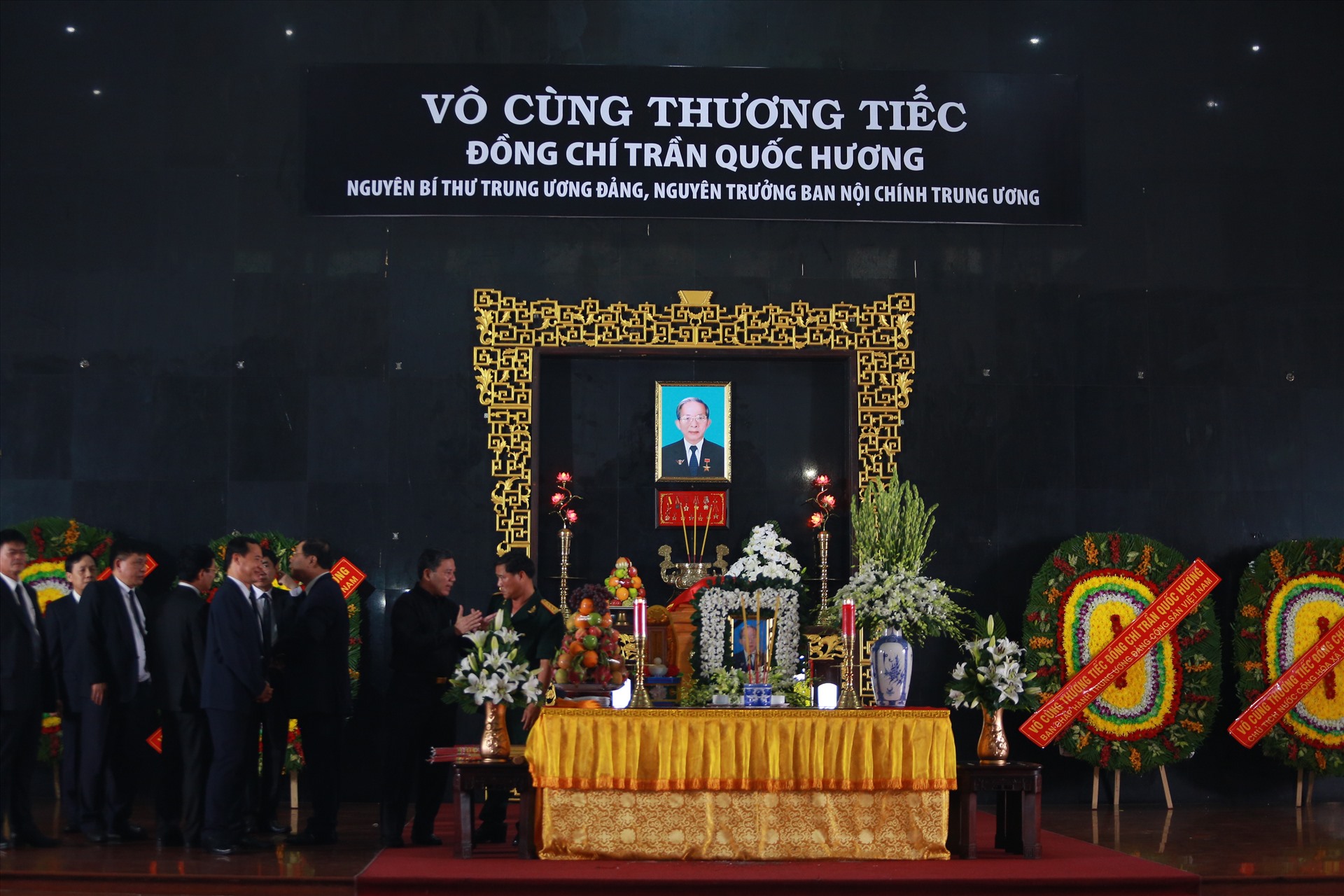 14h ngày 15/6, lễ tang ông Trần Quốc Hương, nguyên Bí thư Trung ương Đảng, nguyên Trưởng Ban Nội chính Trung ương đã được tổ chức tại Nhà Tang lễ quốc gia phía Nam.