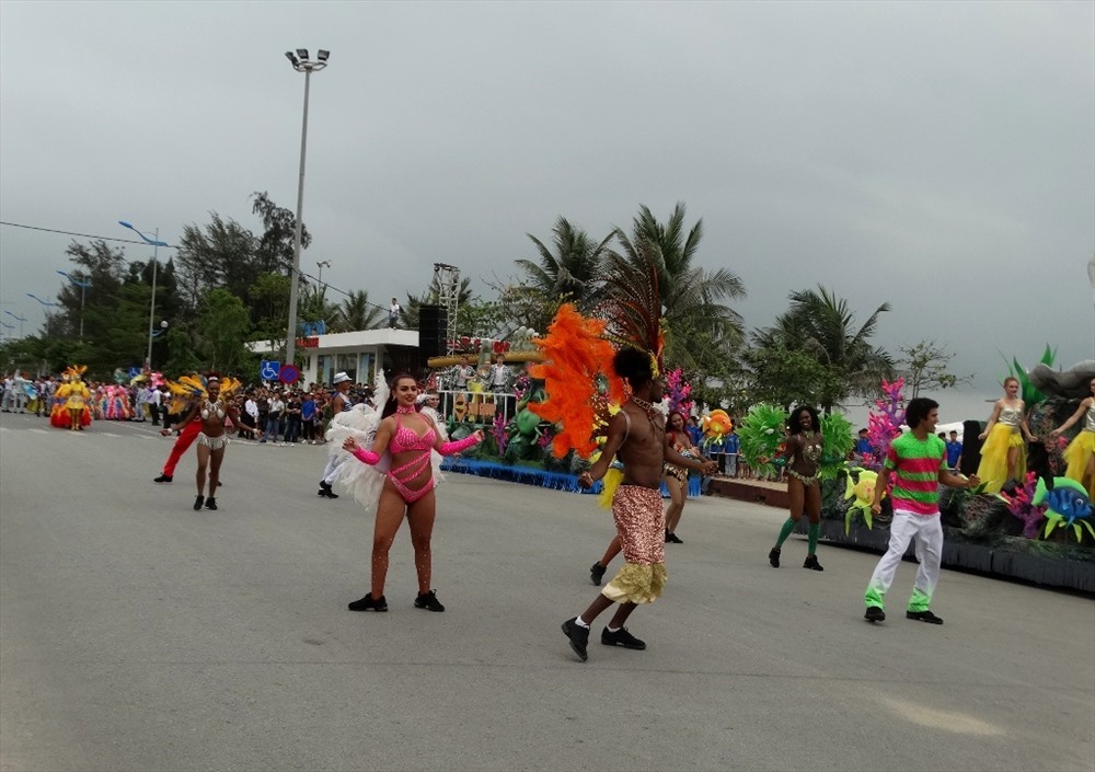 Lễ hội Carnival đường phố tại biển Sầm Sơn năm 2019. Ảnh: Quách Du
