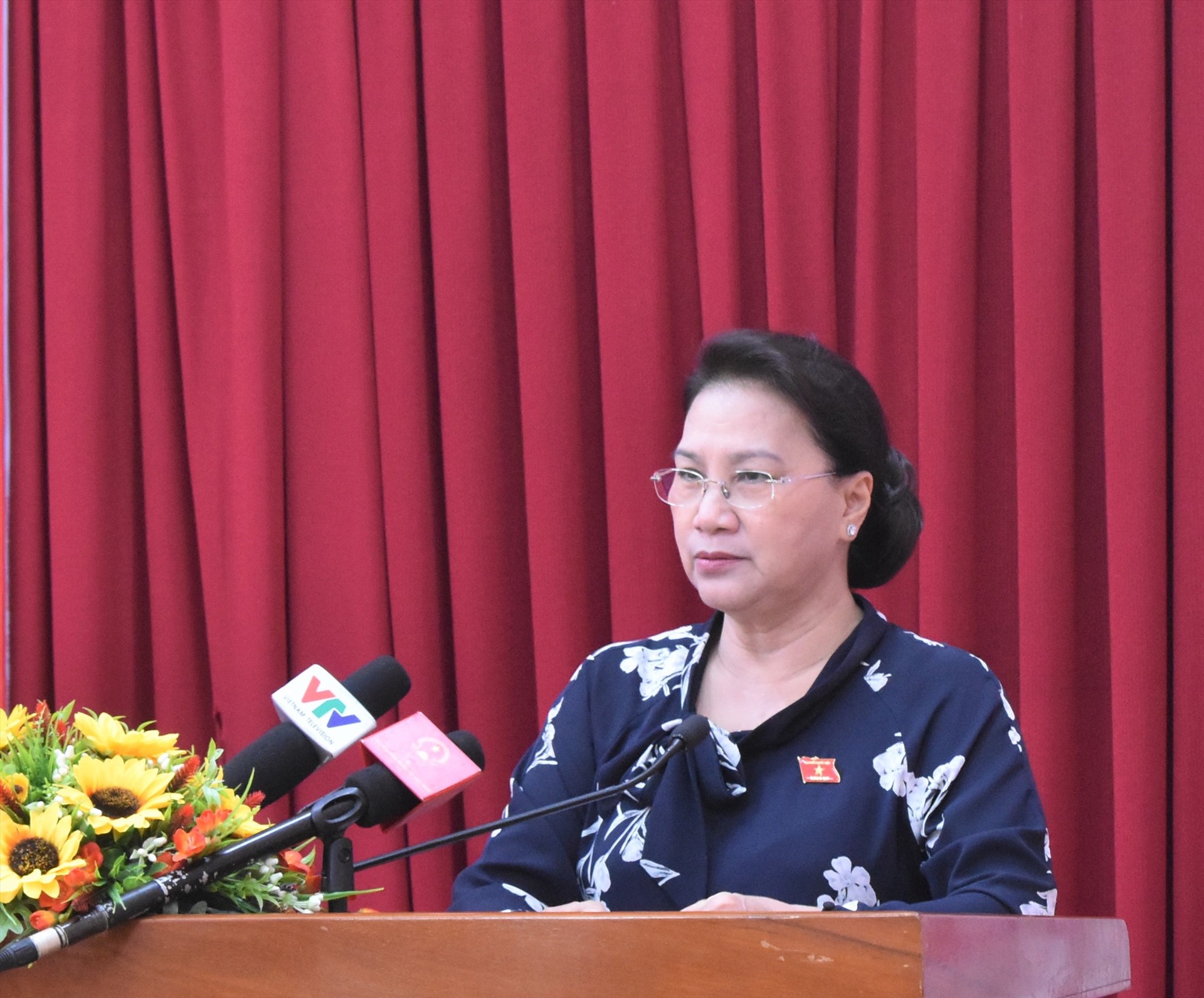 Bà Nguyễn Thị Kim Ngân - Chủ tịch Quốc hội tại buổi tiếp xúc cử tri. Ảnh: Thành Nhân
