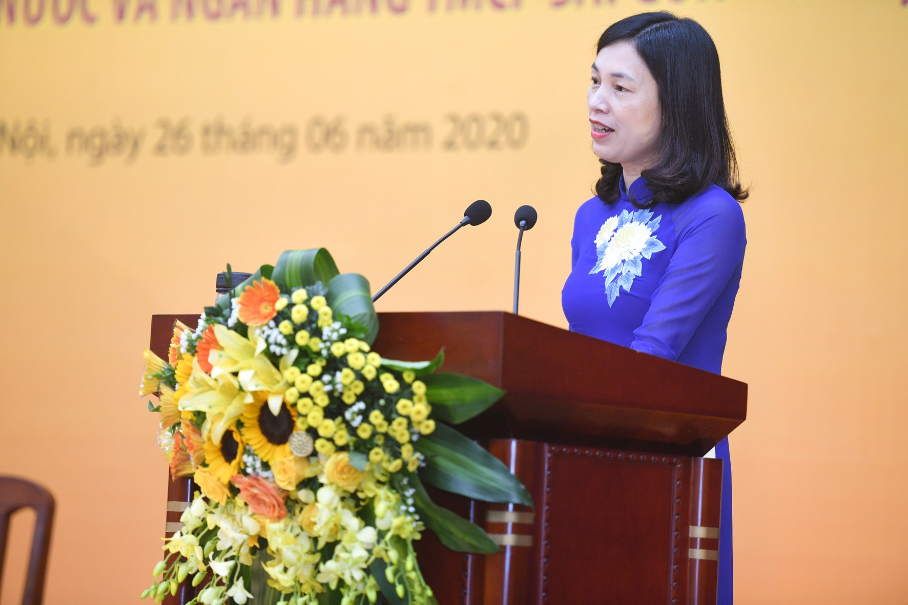 Bà Trần Thị Huệ - Phó Tổng Giám đốc KBNN cho biết việc KBNN và SHB hợp tác nhằm tạo điều kiện để khách hàng có nhiều lựa chọn và thuận lợi hơn để thực hiện nghĩa vụ với NSNN.