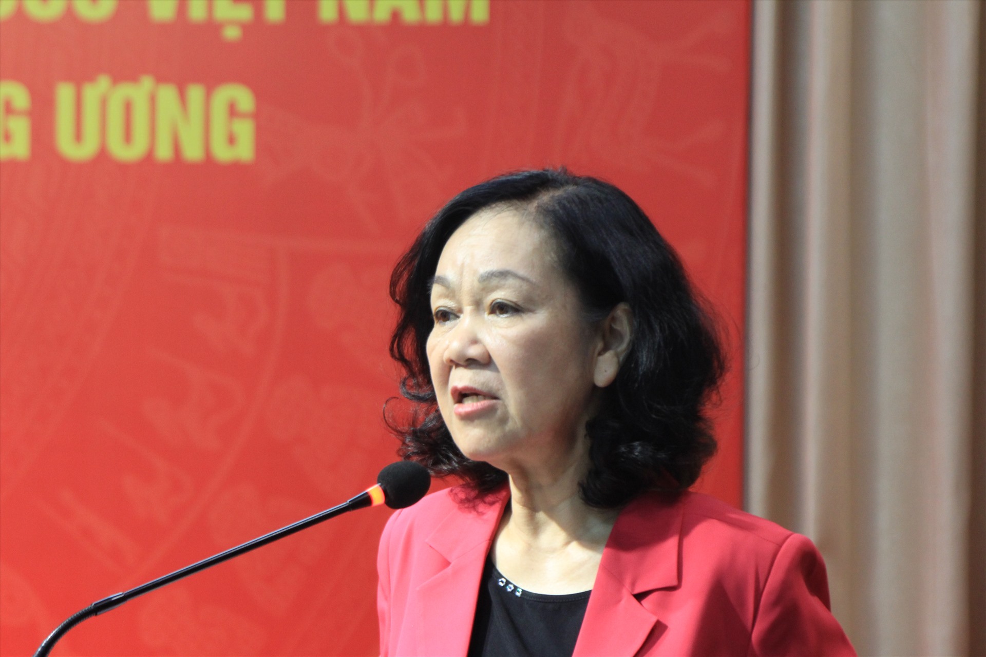 Trưởng Ban Dân vận TƯ Trương Thị Mai phát biểu chỉ đạo tại Hội nghị. Ảnh: Phạm Đông