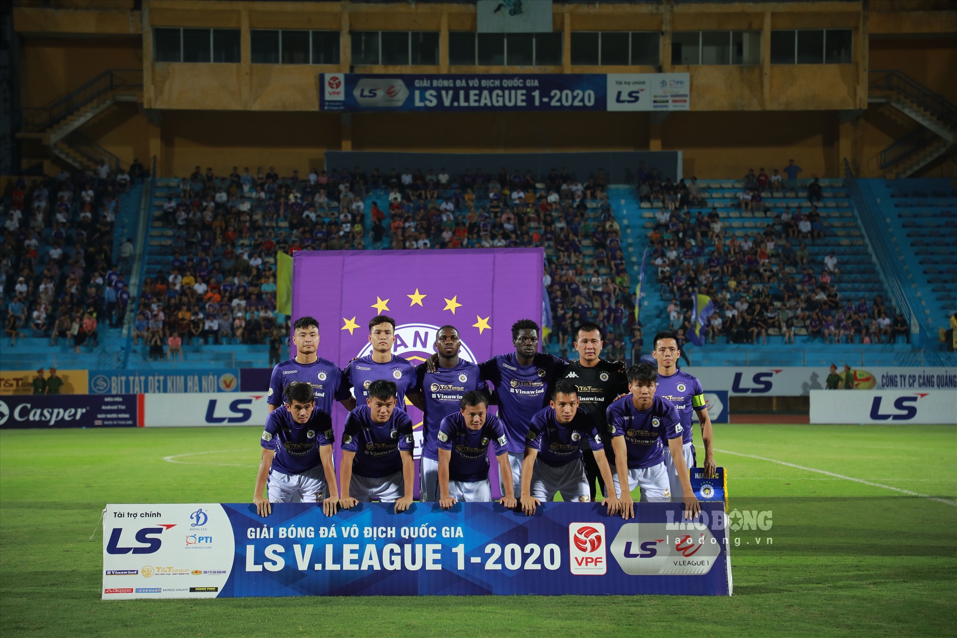 Trước trận đấu tối 30.6, Hà Nội FC và Sài Gòn FC cùng có 10 điểm, đứng lần lượt ở vị trí thứ 3 và 5 trên bảng xếp hạng.