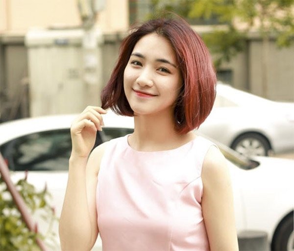 Hiện tại, Hòa Minzy đang có cuộc sống hạnh phúc bên bạn trai doanh nhân. Ảnh: NV