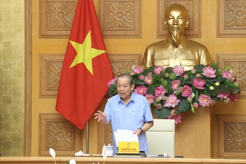 Phó Thủ tướng Thường trực Chính phủ Trương Hòa Bình phát biểu tại cuộc họp - Ảnh: VGP/Lê Sơn
