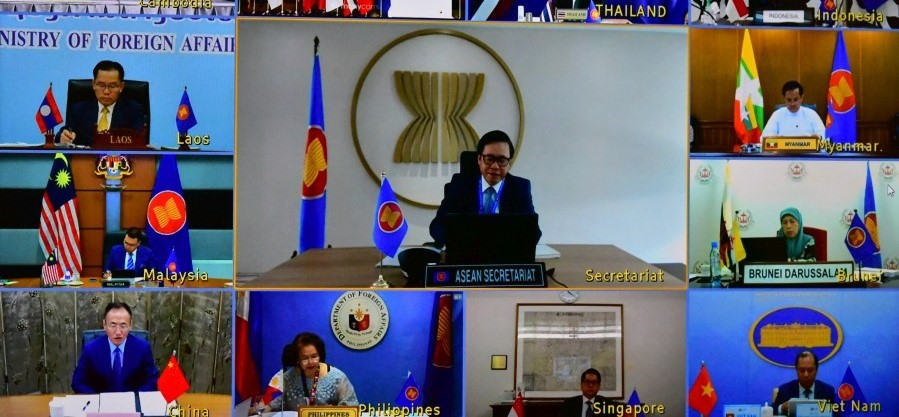 Hội nghị Tham vấn Quan chức cao cấp ASEAN-Trung Quốc (ACSOC) lần thứ 26 tổ chức theo hình thức trực tuyến. Ảnh: Bộ Ngoại giao.