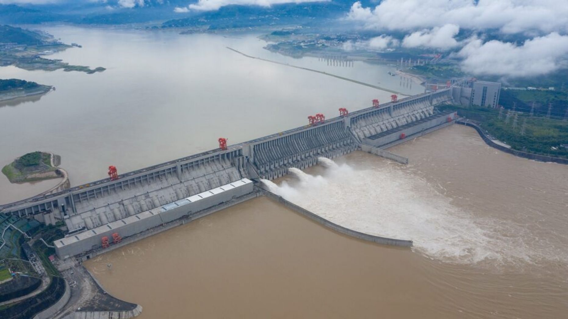 Đập Tam Hiệp trên sông Dương Tử được quan tâm đặc biệt trong bối cảnh mưa lũ nghiêm trọng ở Trung Quốc trong vài tháng qua. Ảnh: Getty.