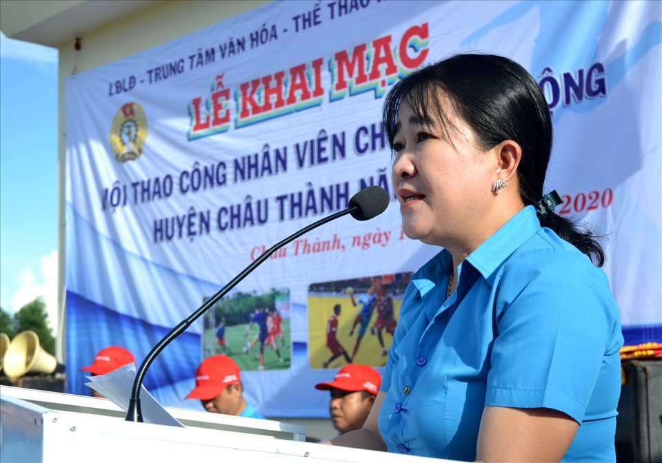 Bà Trần Khánh Linh- Chủ tịch LĐLĐ huyện Châu Thành. Ảnh: LT