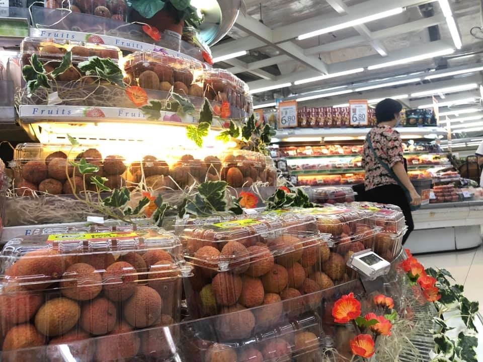 Vải thiều Lục Ngạn (Bắc Giang) tại siêu thị Singapore. Ảnh: Cục Bảo vệ Thực vật