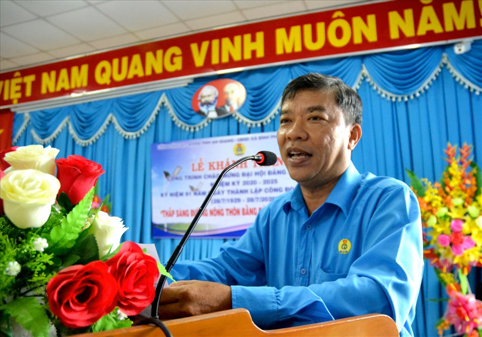 Phó chủ tịch LĐLĐ An Giang Nguyễn Hữu Giang phát biểu. Ảnh: LT