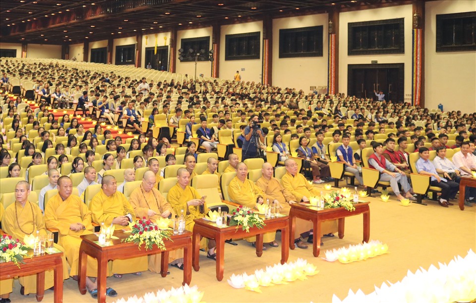 Đây là khóa tu thứ 8 do Giáo hội Phật giáo Việt Nam tỉnh Ninh Bình phối hợp với chùa Bái Đính tổ chức. Ảnh: NT