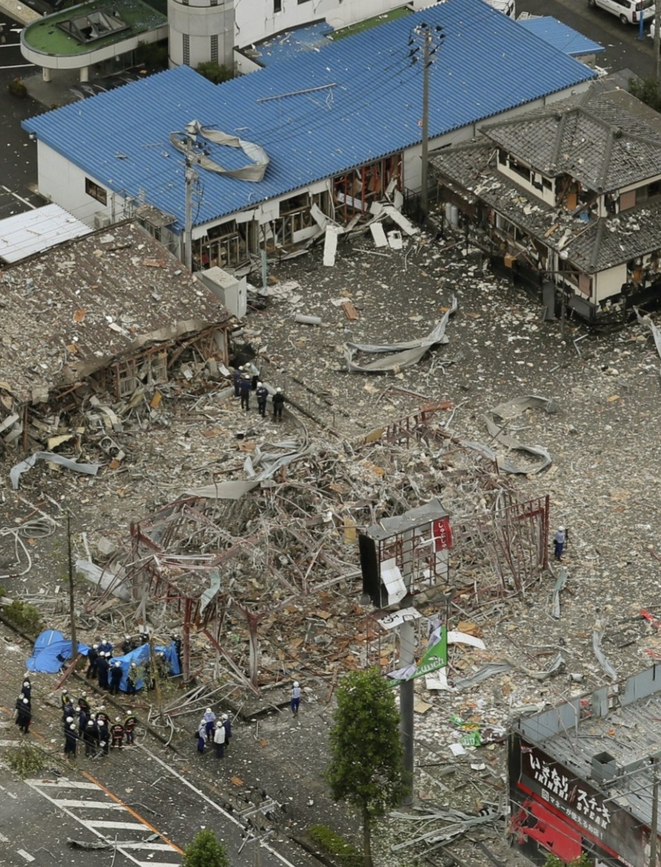 Hình ảnh hiện trường sau khi nổ nhà hàng nghi do rò rỉ khí gas. Ảnh: Kyodo News