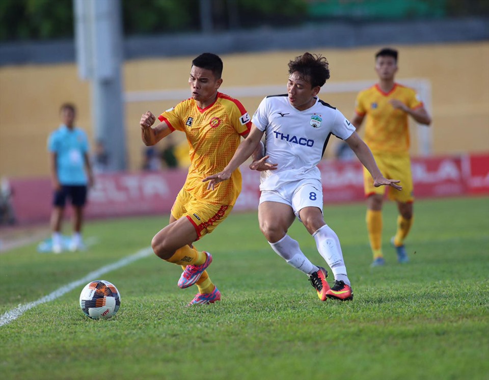 Hoàng Anh Gia Lai trong trận đấu với Thanh Hoá ở vòng 11. Ảnh: VPF