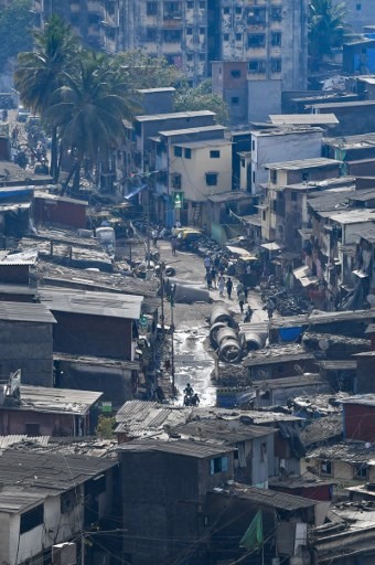 Khu ổ chuột Dharavi ở Mumbai, Ấn Độ. Ảnh: AFP.
