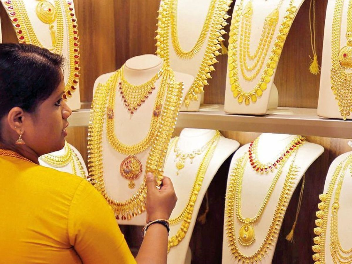 Nhu cầu vàng trang sức ở Ấn Độ sụt giảm trong đại dịch. Ảnh: News24 Hindi