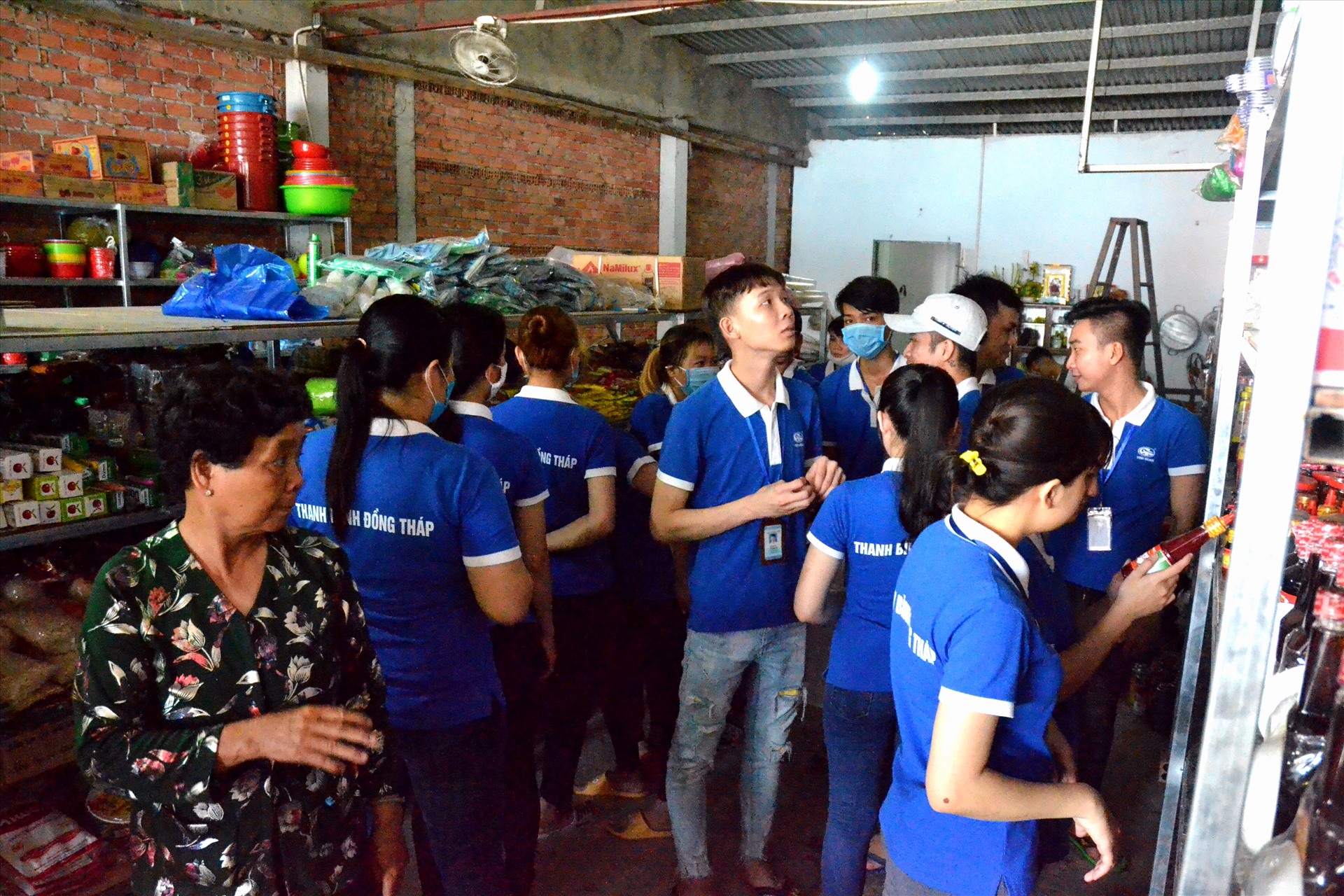 Cơ sở kinh doanh của gia đình chị Nguyễn Thị Thoa. Ảnh: LT