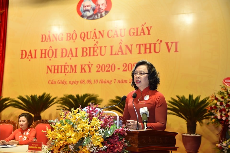 Phó Bí thư Thường trực Thành ủy Ngô Thị Thanh Hằng phát biểu chỉ đạo tại Đại hội. Ảnh T.Vương