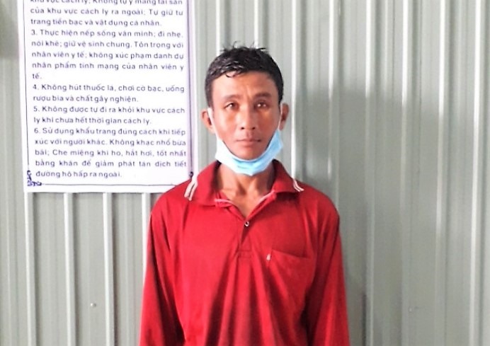 Đối tượng người Campuchia đã được đưa vào khu cách ly ở Tp Hà Tiên (Kiên Giang). Ảnh: PV