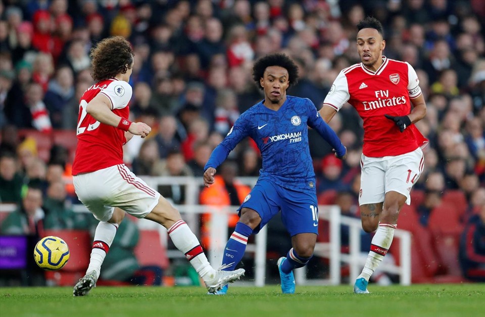 Lương của Willian cao hơn phần lớn các thành viên của Arsenal hiện tại, kể cả Pierre-Emerick Aubameyang. Ảnh: Reuters