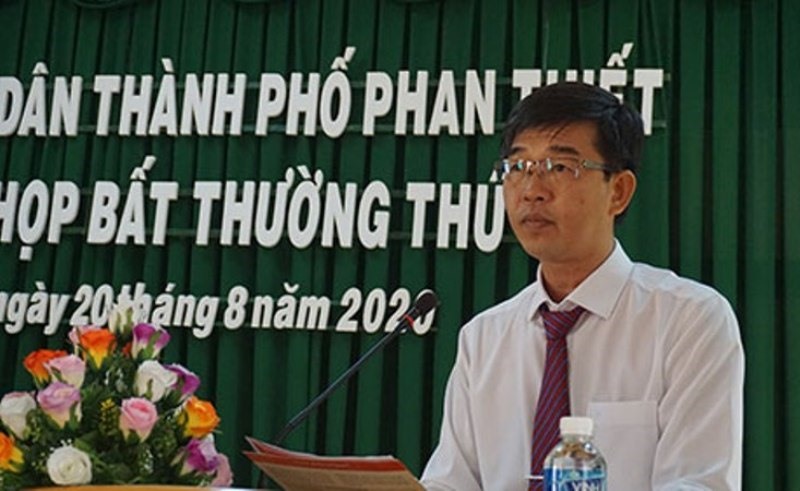 Ông Phan Nguyễn Hoàng Tân được bầu giữ chức Chủ tịch UBND TP.Phan Thiết. Ảnh: CTV