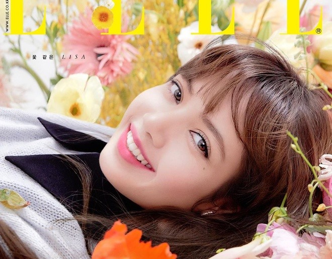 Bên cạnh Nylon, Lisa còn biến hoá từ cô gái cá tính, gai góc trở thành thiếu nữ trong sáng, nhẹ nhàng trên bìa số tháng 2 của Elle Korea.