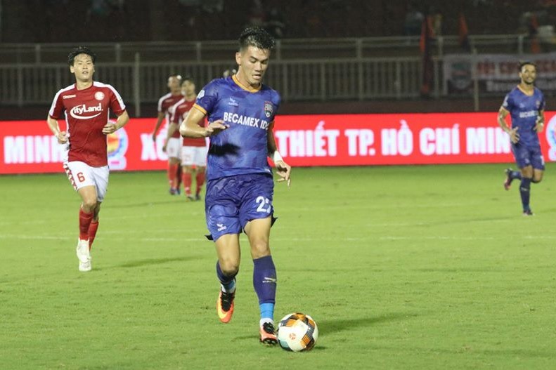 Lãnh đạo Bình Dương không hài lòng khi Tiến Linh gia nhập FC Nghệ Sỹ. Ảnh: BFC