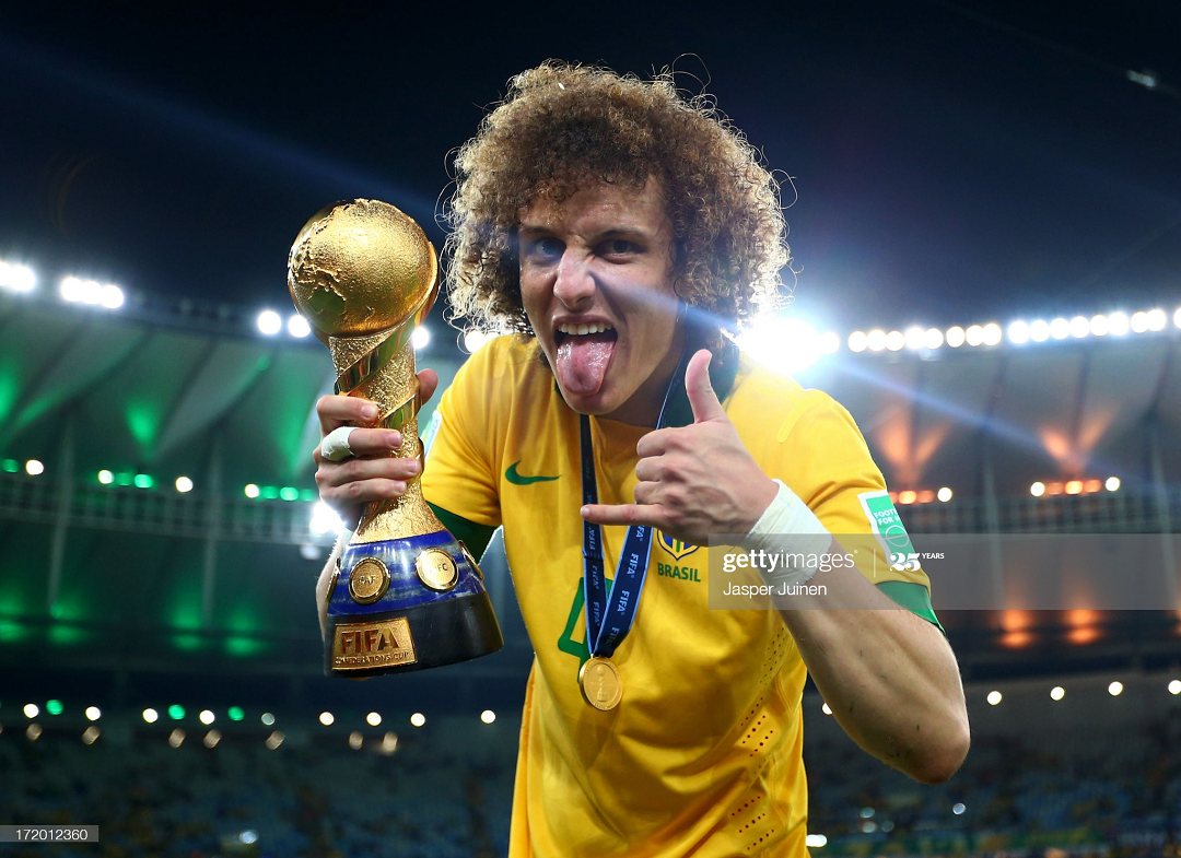 Chelsea trắng tay trong mùa 2013/14 nhưng Luiz vẫn kịp “bỏ túi” danh hiệu Confederations Cup cùng tuyển Brazil sau khi vượt qua Tây Ban Nha 3-0 ở trận chung kết. Ảnh: Getty