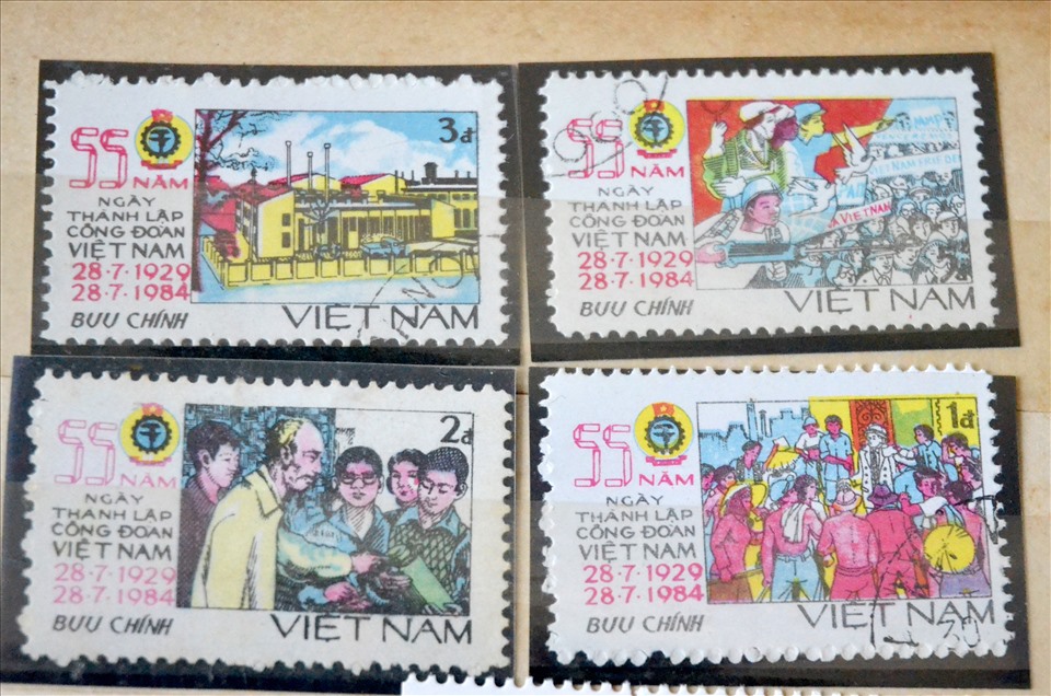 Tem Bác Hồ với công nhân quân giới kỷ niệm 55 năm Ngày thành lập Công đoàn Việt Nam. Ảnh: Lục Tùng