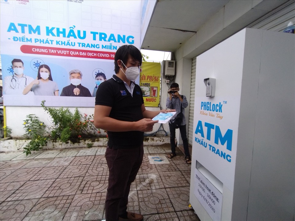 Cây ATM gạo miễn phí của Hội LHPN quận 8 TP Hồ Chí Minh  Cổng Thông Tin  Hội Liên hiệp Phụ nữ Việt Nam