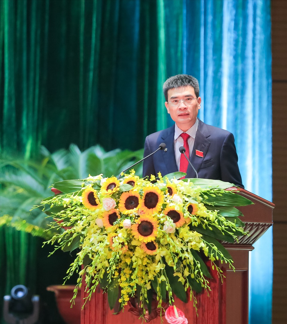 Phát biểu tham luận của đồng chí Dương Mạnh Sơn – Bí thư Đảng ủy, Tổng Giám đốc PV GAS tại Đại hội. Ảnh: PV GAS