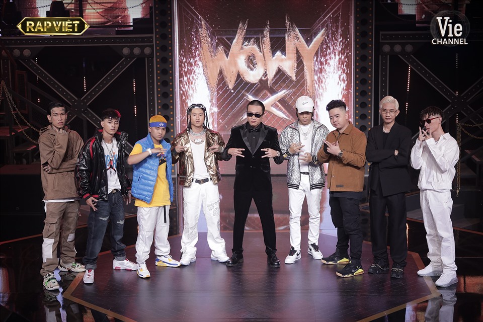 Team Wowy tại vòng Đối đầu Rap Việt. Ảnh: Vie