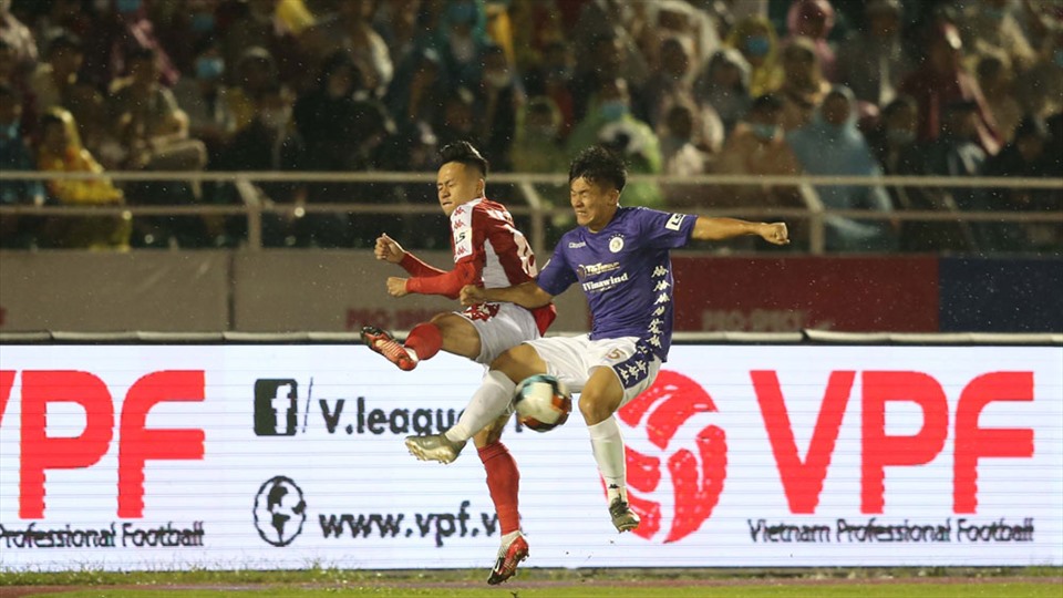 Ở trận đấu gặp nhau gần nhất, đội TPHCM của ông Chung Hae-seong đã thua Hà Nội 0-3 hôm 23.7. Ảnh: VPF.