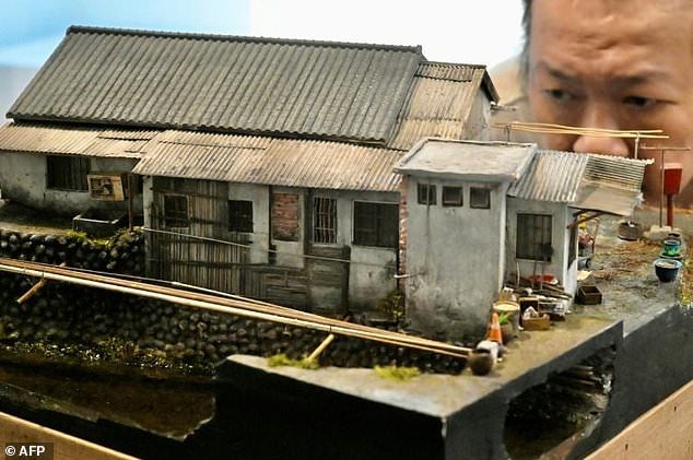 Tác phẩm mô hình thu nhỏ của ông Hank Cheng. Ảnh: AFP.