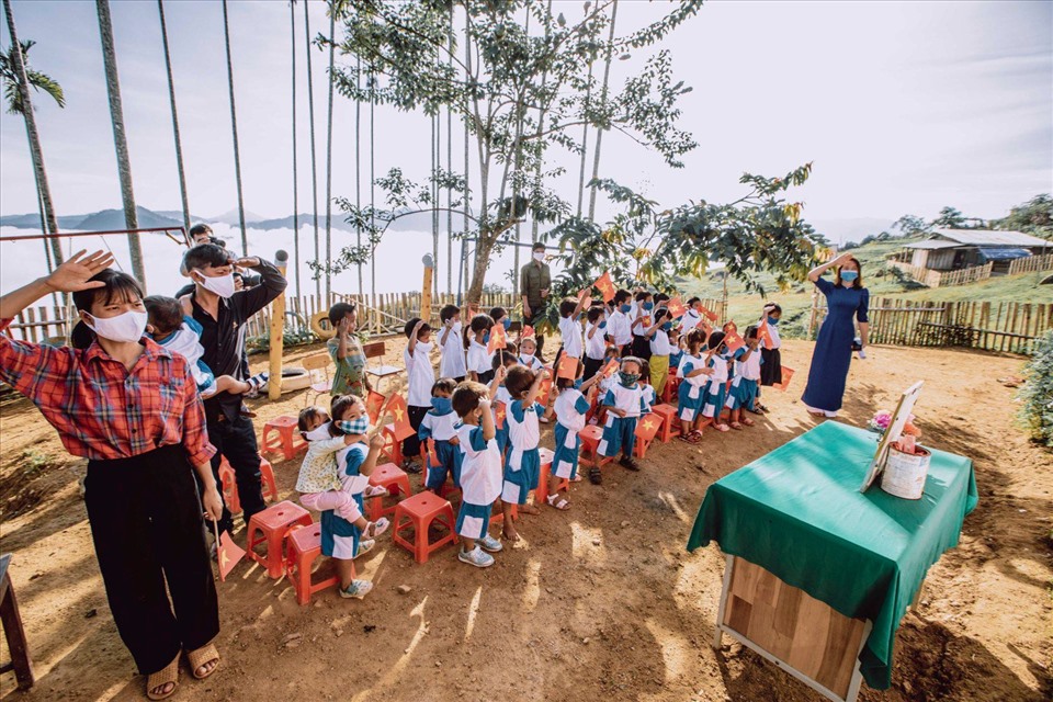 Ảnh do Lê Quang Long chụp trong chuyến đi đến điểm trường Tắk Pổ.