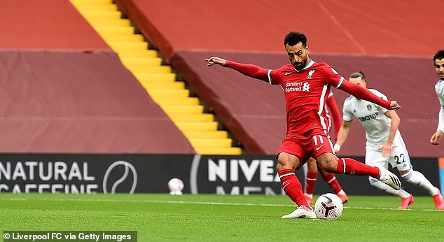 Salah vẫn là đầu tàu của Liverpool mỗi khi đội bóng gặp khó. Ảnh: Getty.