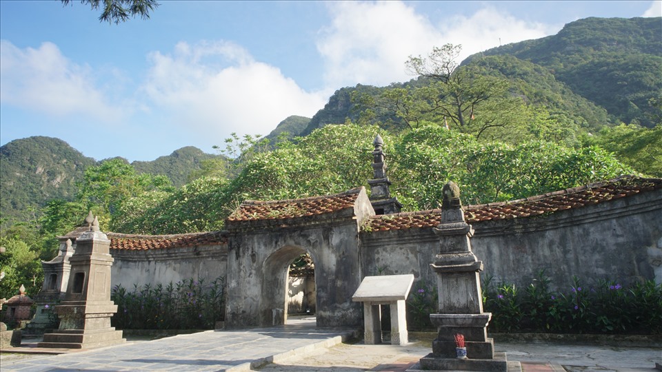 Vườn tháp Huệ Quang, Yên Tử - nơi lưu giữ xá lỵ của Phật hoàng Trần Nhân Tông. Ảnh: Nguyễn Hùng