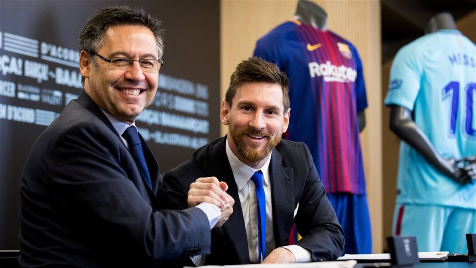 Messi có thể giúp Barca tăng nguồn thu tài chính Ảnh: AS